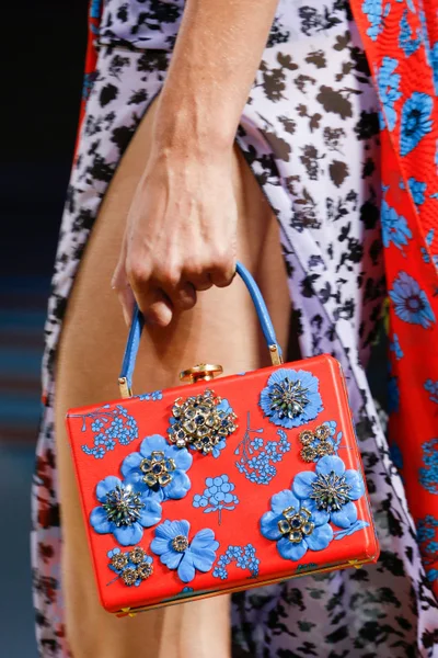 Look 51